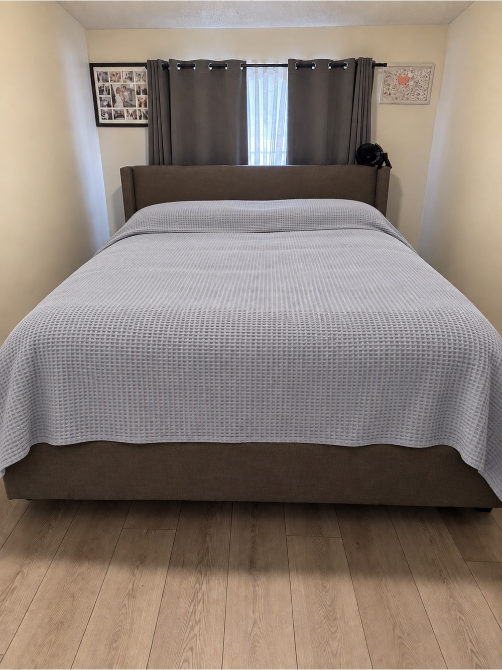 Waffle Weave Bedspread - Light Gray by 120x94 King size